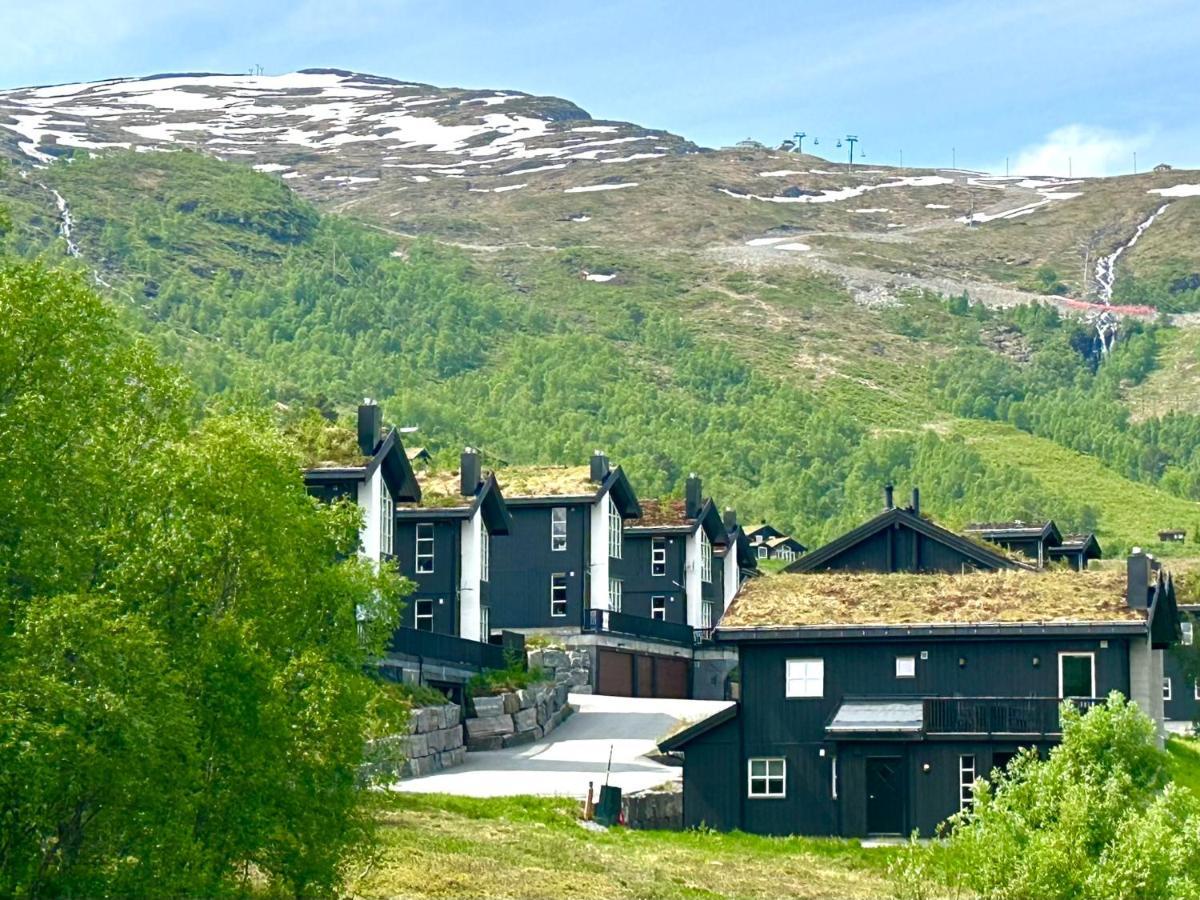 Lovise Mountain Apartment Странда Экстерьер фото